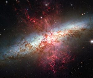 Галактика Мессье 82 (M82), более известная как галактика Сигара — секреты и тайны
